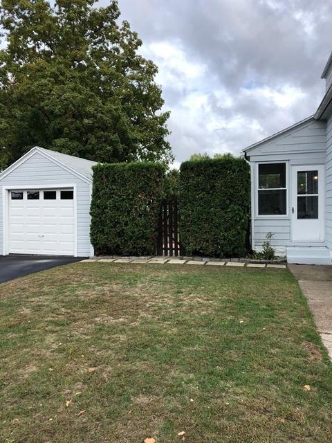 410 Plumtree Rd, Springfield, MA 01118 photo 4
