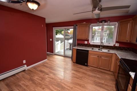 41 Peloquin Dr, Easthampton, MA 01027 photo 10