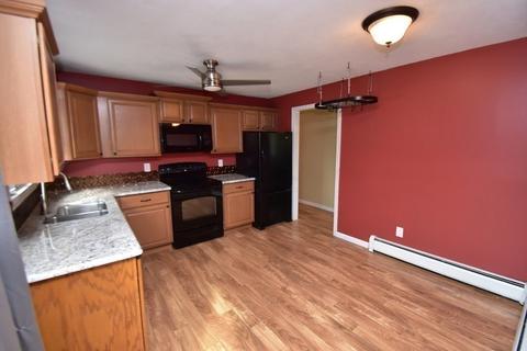 41 Peloquin Dr, Easthampton, MA 01027 photo 8