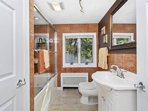 100 Risley Rd, Chestnut Hill, MA 02467 photo 17