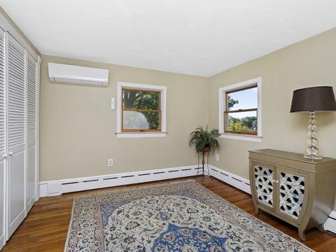 100 Risley Rd, Chestnut Hill, MA 02467 photo 18