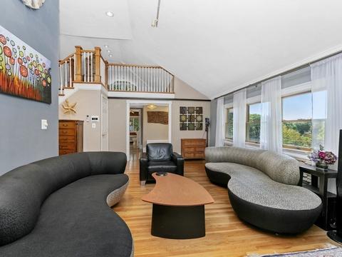100 Risley Rd, Chestnut Hill, MA 02467 photo 7