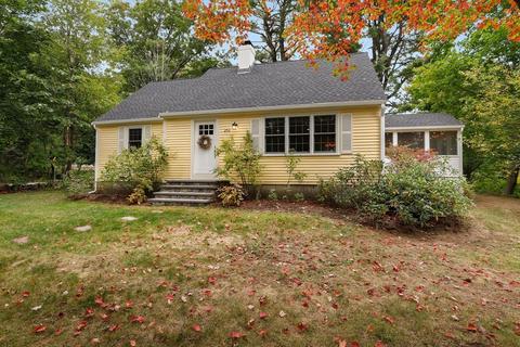 256 School St, Acton, MA 01720 photo 2