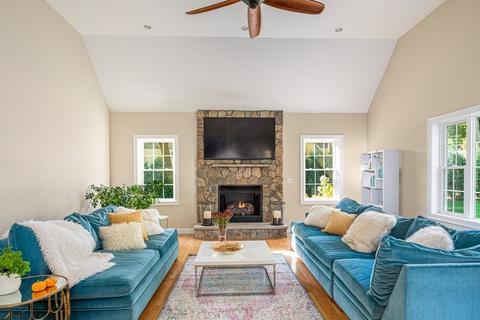 43 High Plain Rd, Andover, MA 01810 photo 4