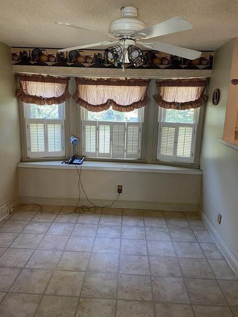 20 Maybrook Rd, Springfield, MA 01129 photo 10