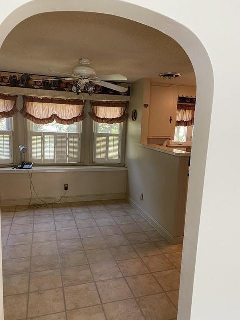 20 Maybrook Rd, Springfield, MA 01129 photo 6