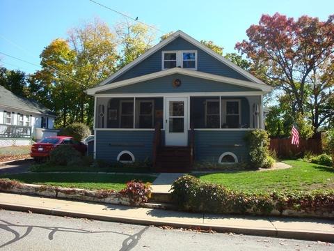 38 Moon St, Southbridge, MA 01550 photo 2