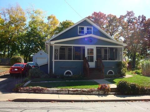 38 Moon St, Southbridge, MA 01550 photo 1
