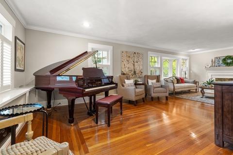 351 Manning St, Needham, MA 02492 photo 4