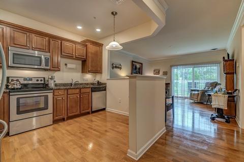 36 Augustus Ct #1012, Reading, MA 01867 photo 5