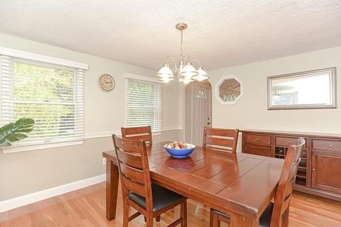 77 Harvard St, Walpole, MA 02081 photo 12