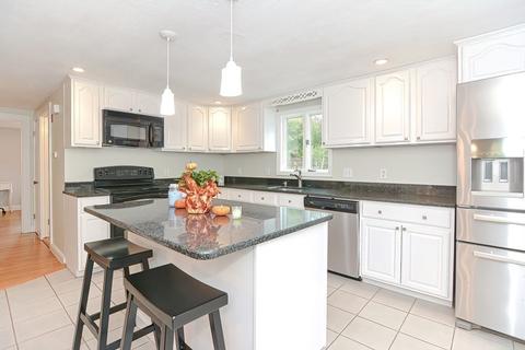 77 Harvard St, Walpole, MA 02081 photo 17