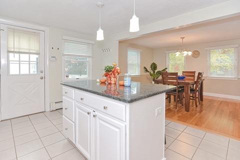 77 Harvard St, Walpole, MA 02081 photo 15