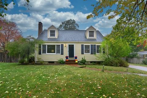 77 Harvard St, Walpole, MA 02081 photo 1