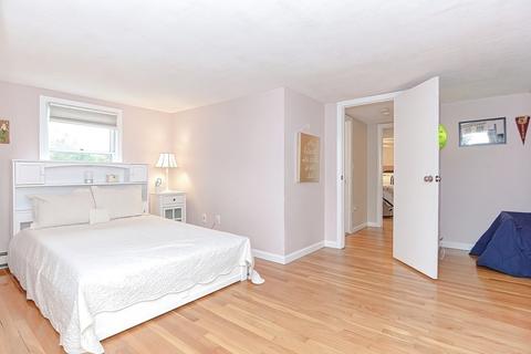 77 Harvard St, Walpole, MA 02081 photo 28