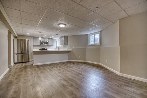 6 Chestnut St #4, Gloucester, MA 01930 photo 4
