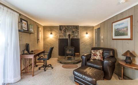 5 Barbara Rd, Raynham, MA 02767 photo 9