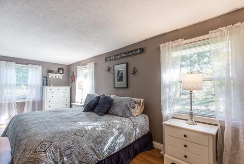 5 Barbara Rd, Raynham, MA 02767 photo 12
