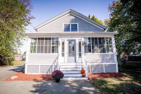 158 High St, Danvers, MA 01923 photo 1
