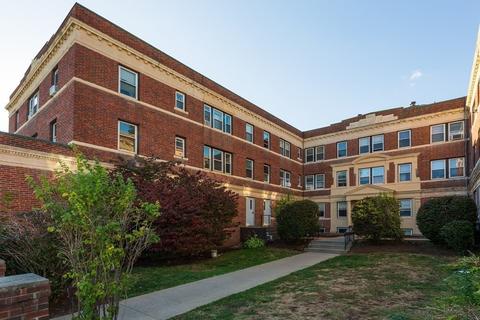 8 Walnut St #2, Everett, MA 02149 photo 2