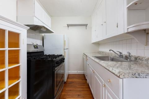 8 Walnut St #2, Everett, MA 02149 photo 3