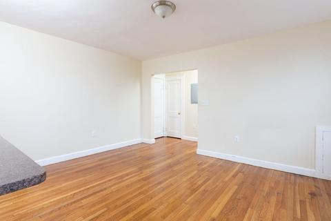 8 Walnut St #33, Everett, MA 02149 photo 6
