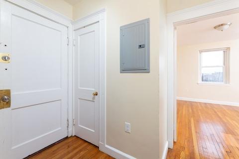 8 Walnut St #33, Everett, MA 02149 photo 12