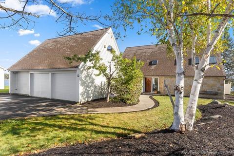 5 Jacobs Lndg, Danvers, MA 01923 photo 1