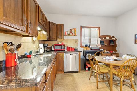 51 Myrtle St, Everett, MA 02149 photo 16