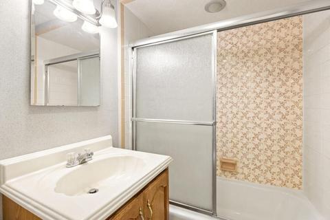 51 Myrtle St, Everett, MA 02149 photo 12