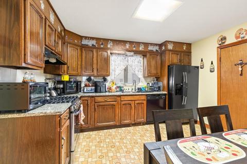 51 Myrtle St, Everett, MA 02149 photo 22