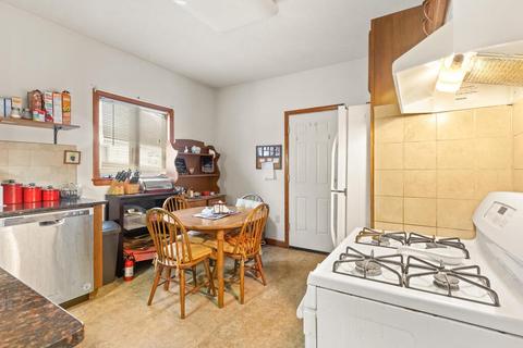 51 Myrtle St, Everett, MA 02149 photo 18