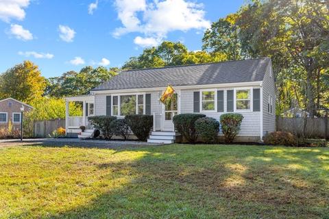 41 Devonshire Dr, Mashpee, MA 02649 photo 1