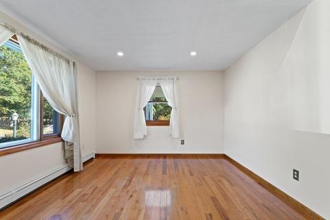 41 Devonshire Dr, Mashpee, MA 02649 photo 16