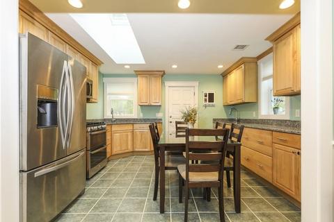 30 Cranberry Rd, Bourne, MA 02532 photo 1