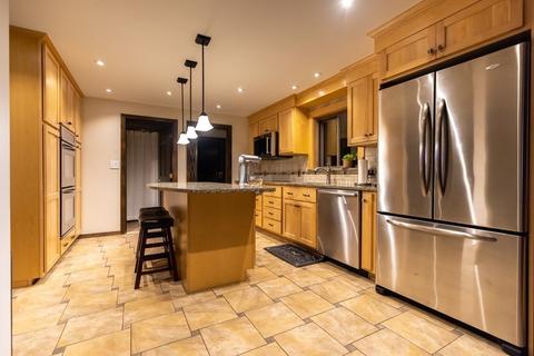 1 Arnold Dr, Raynham, MA 02767 photo 6