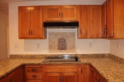 25 Mendon St, Upton, MA 01568 photo 4