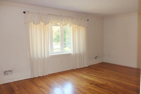 25 Mendon St, Upton, MA 01568 photo 16