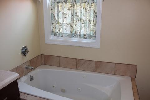25 Mendon St, Upton, MA 01568 photo 21