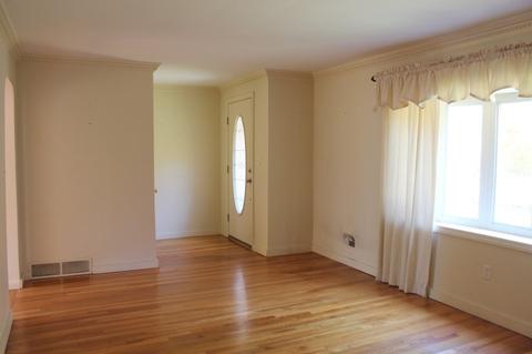 25 Mendon St, Upton, MA 01568 photo 15