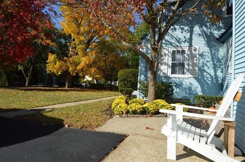 320 Plain St, Millis, MA 02054 photo 3