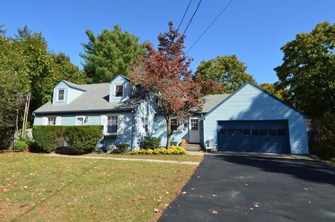320 Plain St, Millis, MA 02054 photo 1