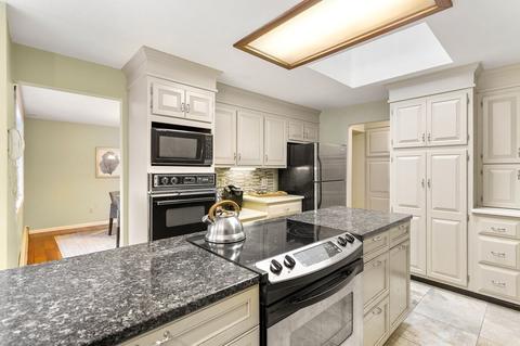 43 Ashbrook Dr, Hampton, NH 03842 photo 8