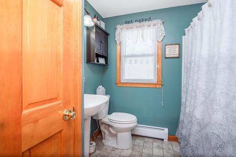 975 Allen St, Springfield, MA 01118 photo 19