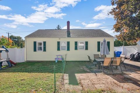 975 Allen St, Springfield, MA 01118 photo 26