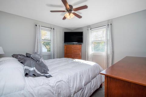 975 Allen St, Springfield, MA 01118 photo 14