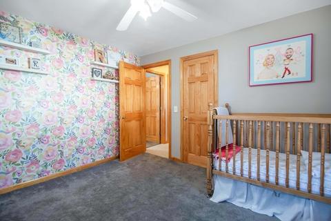 975 Allen St, Springfield, MA 01118 photo 18