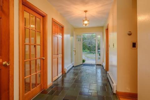 445 Gardner St, Hingham, MA 02043 photo 9
