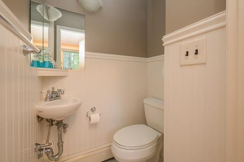 445 Gardner St, Hingham, MA 02043 photo 21