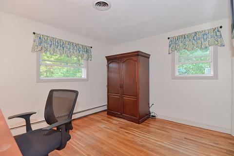 10 Longmeadow Dr, Canton, MA 02021 photo 22